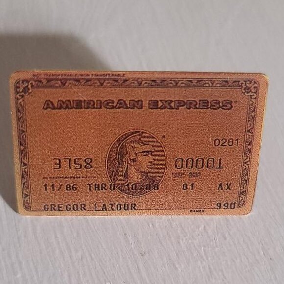 American Express Gold Card Vintage 1980's Lapel Pin Tie Tack Brooch - AMEX Pin - Picture 1 of 4